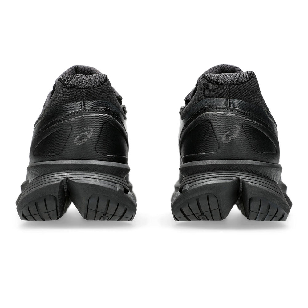 ブラック×メタリックグレー