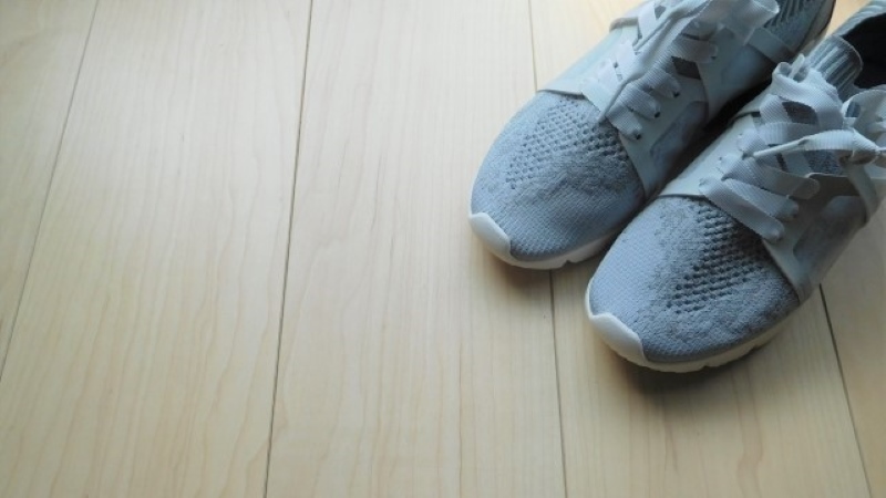 ウォーキングシューズ