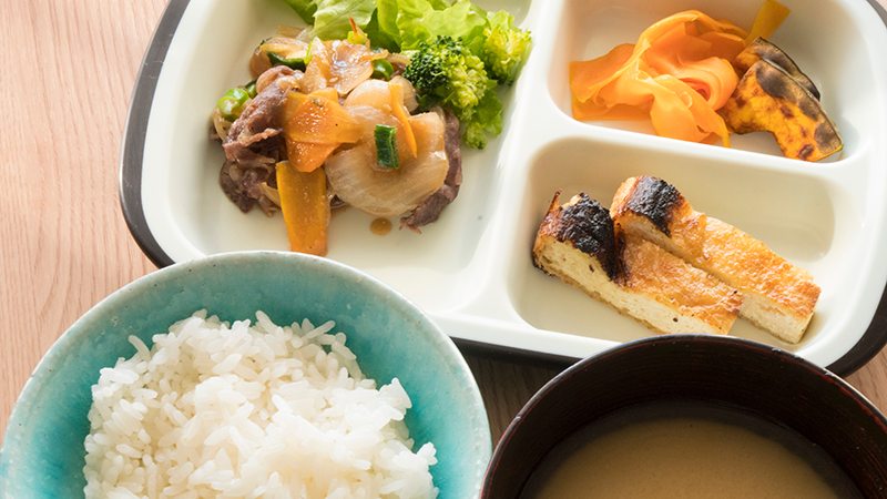 便秘解消のためのバランスの取れた食事